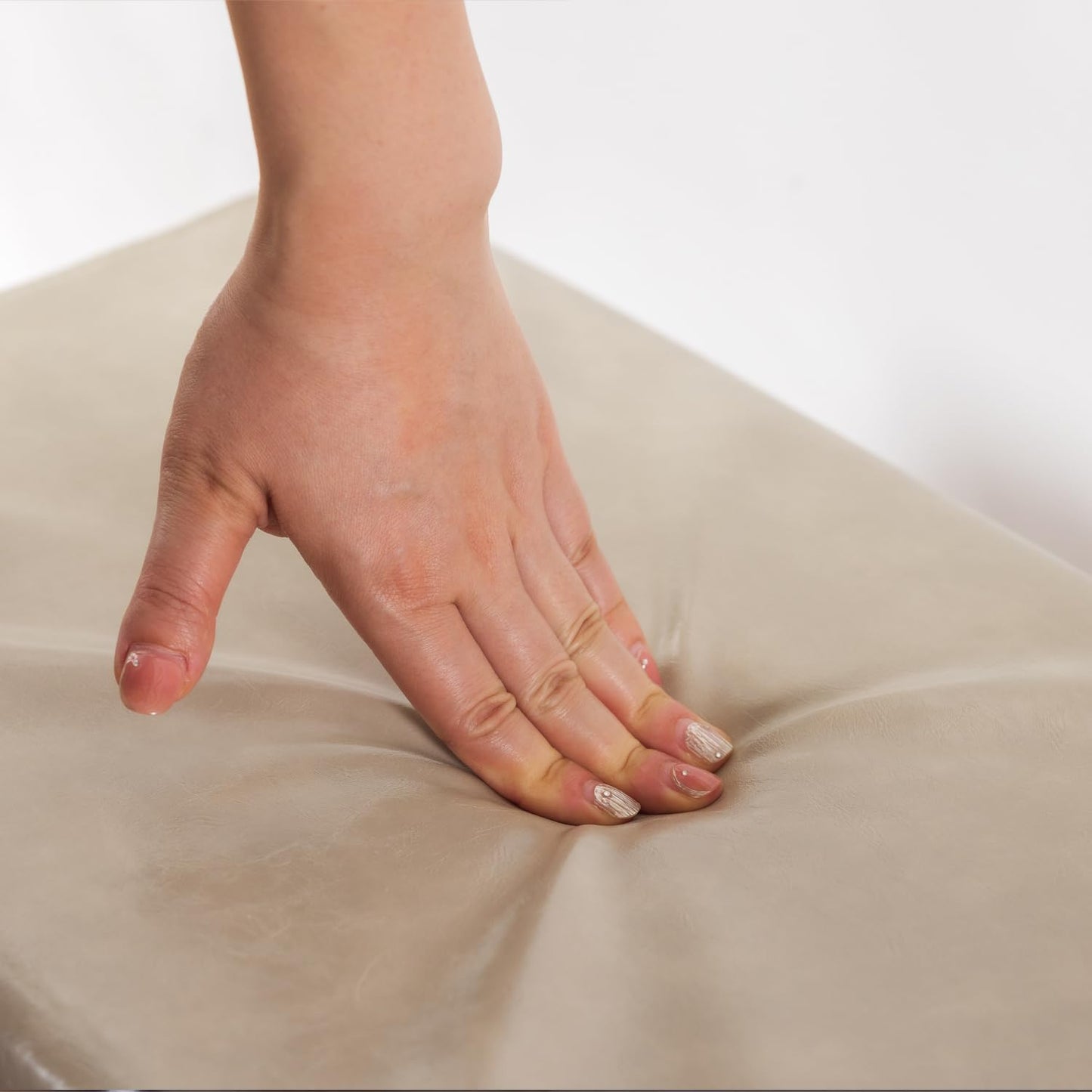 Solid Wood Shoe Bench, 2-Tier Entryway Bench with Cushion and Flip-Open Storage Box, Mid-Century Modern Shoe Bench Rack for Hallway, Mudroom(Gray, 39.4'')