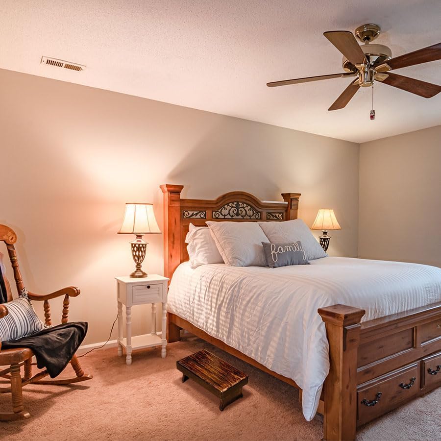 Wood Step Stool, Portable Rectangle Bed Stool, Small Step Ladder for Kitchen & Bathroom, Foot Rest Stool Under Desk, Large Surface, Strong and Durable