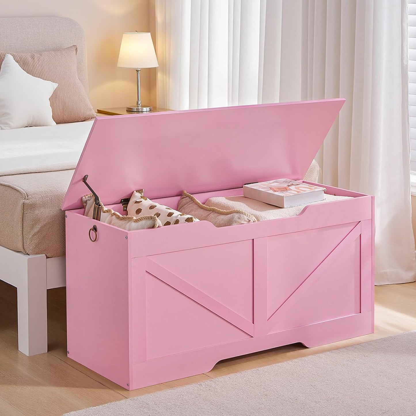 HOOBRO Storage Bench, 39.4" Retro Wooden Storage Chest with U-Shaped Cut-Out Pull, Safety Hinge, Supports 220 lb and Easy Assembly for Toy Box Organizer (Pink) PK771CW01