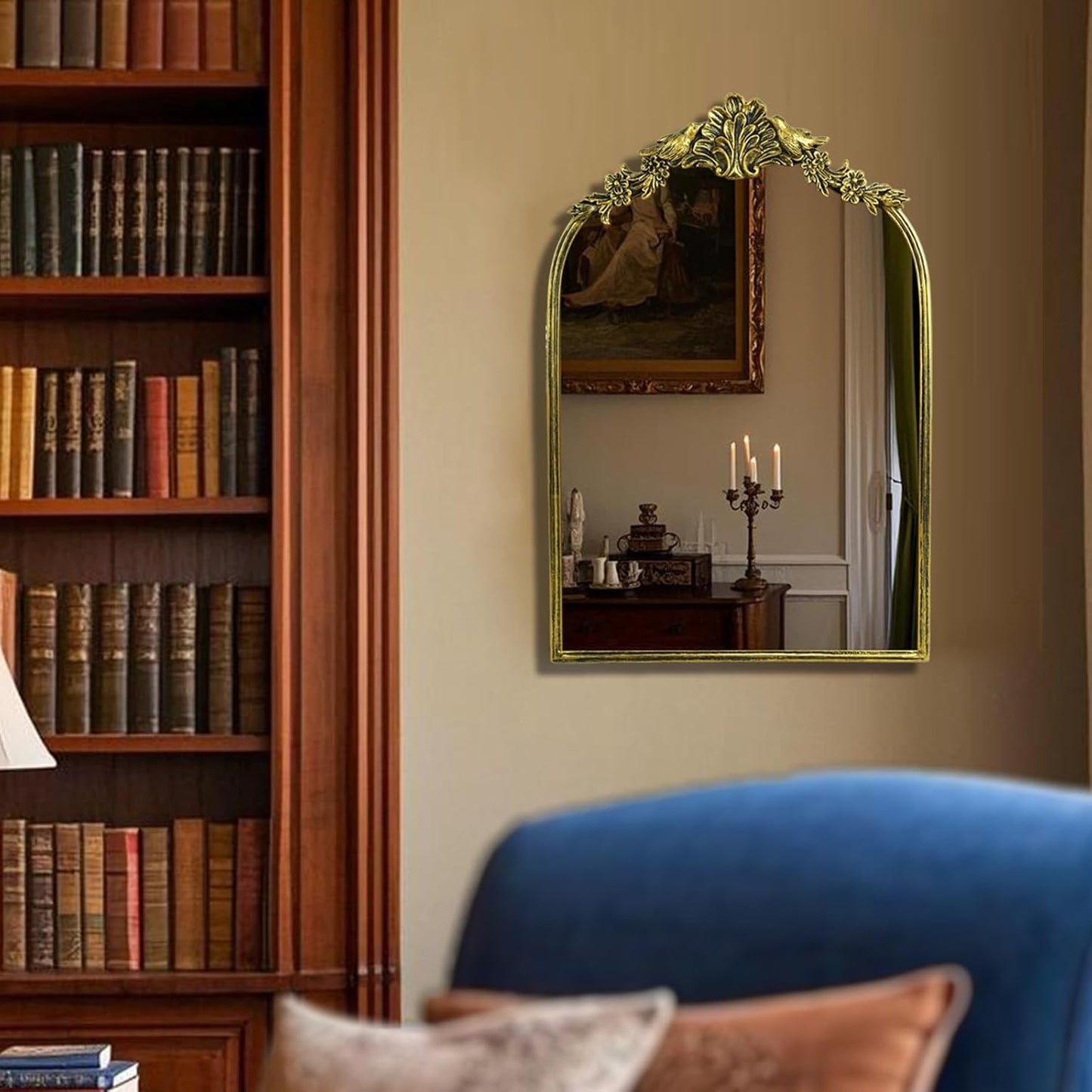 Retro Palace Style Mirror, Antique French Retro Arch Mirror, Suitable for Bathroom, Living Room, Bedroom, Fireplace, Corridor,Can be Used for Decoration