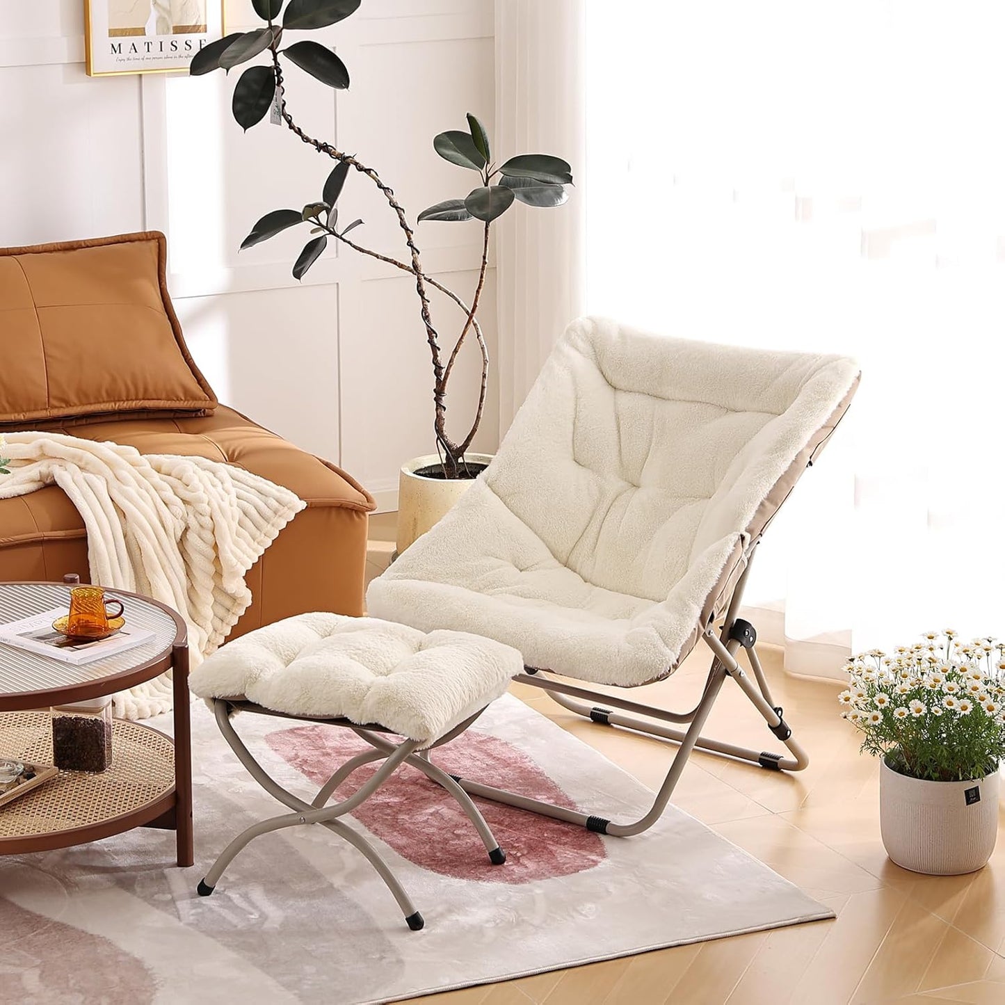 Living Room Chair, Soft Faux Fur Folded Chair Oversized Folding Accent Chair, Furry Lounge Lazy Chair, Metal Frame Moon Chair for Bedroom, Living Room