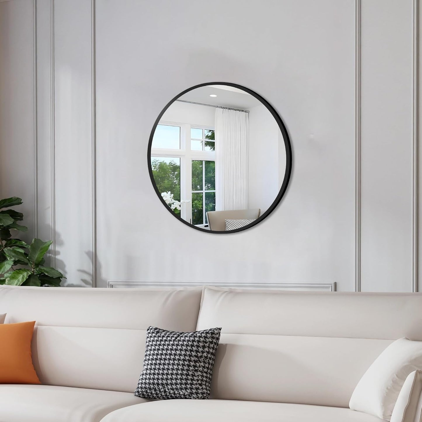 Circle Mirror, Black Round Mirror 20 Inch Round Bathroom Mirror Small Round Mirrors for Wall Decor Frosted Metal Frame Anti-Rust Tempered Glass Mirror for Bedroom Living Room Decorative