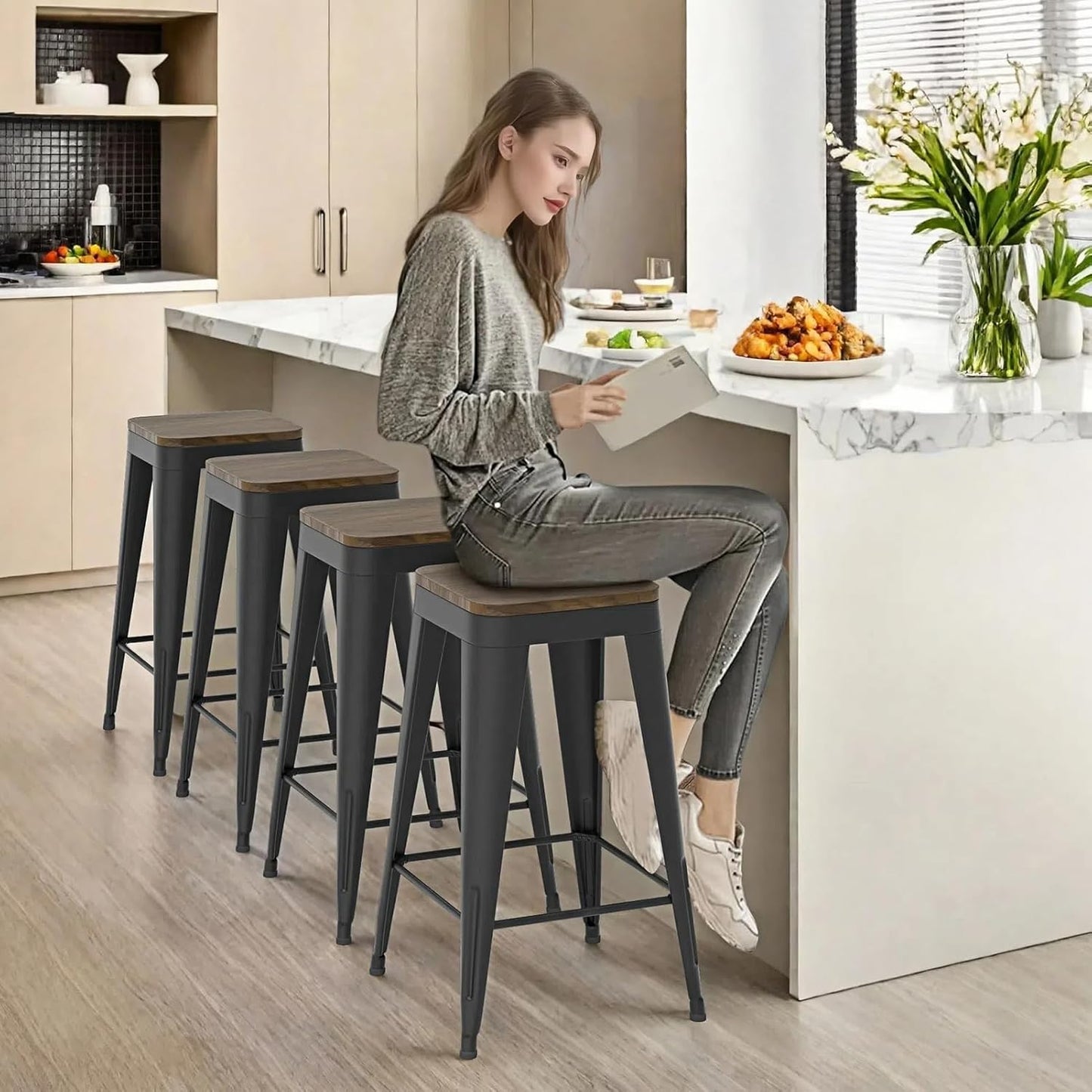 24 inch Backless Bar Stools Set of 4, Indoor Metal Bar Stools with Wood Seat, Industrial Counter Height Barstools for Kitchen Island, Black