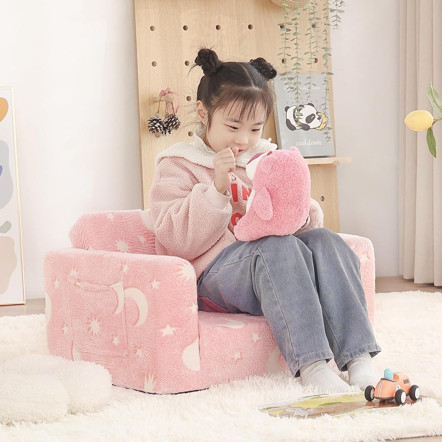 Welnow Toddler Chair, 2-in-1 Soft Sherpa Kids Sofa, Convertible Toddler Couch Lounger, Flip Out Kids Couch Chair with Side Pockets & Removable Cover for Girls and Boys, Pink Moon