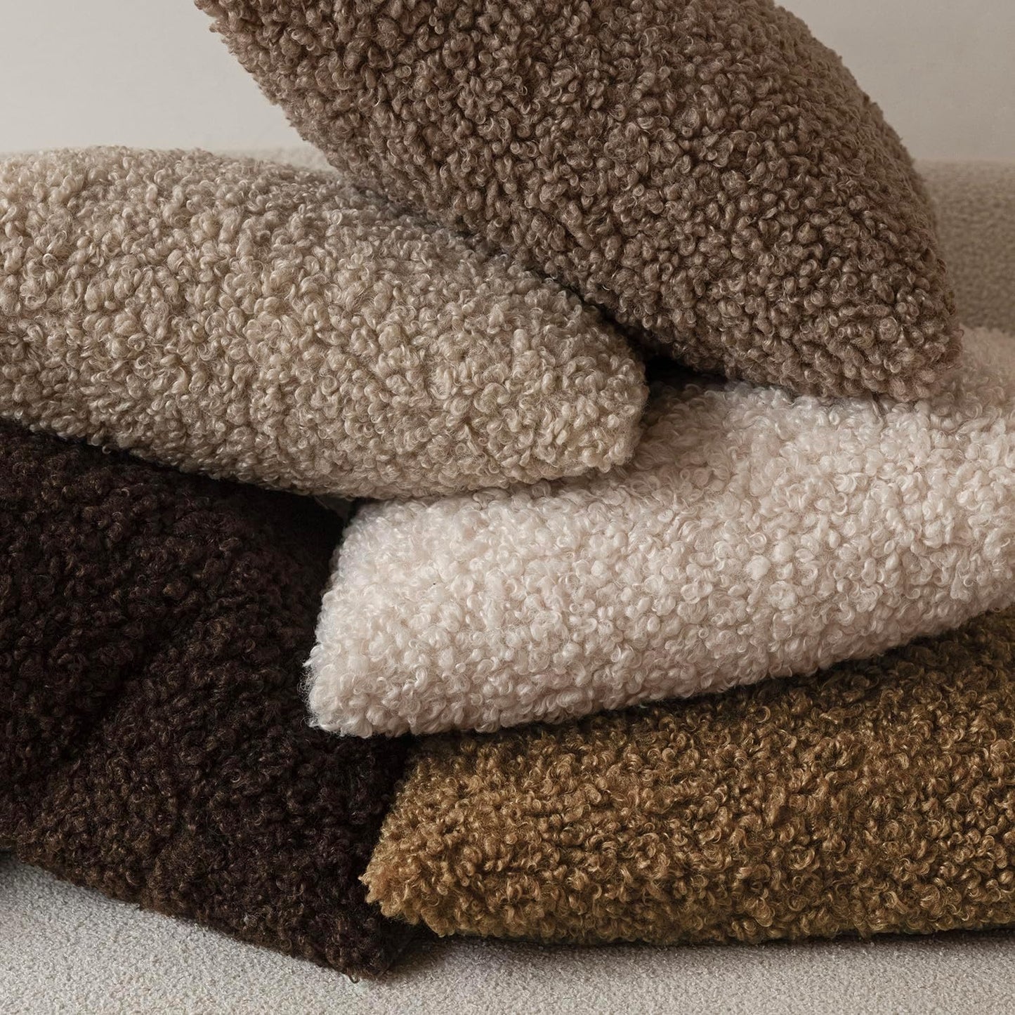 Foindtower 2 Pieces 18x18 Inch Dark Bronze, Faux Fur Throw Pillow Cover Accent Sherpa Furry Pillow Covers Fuzzy Soft Pillowcases Cozy Sheepskin Decorative Fleece Cushion Case for Bed Couch Living Room