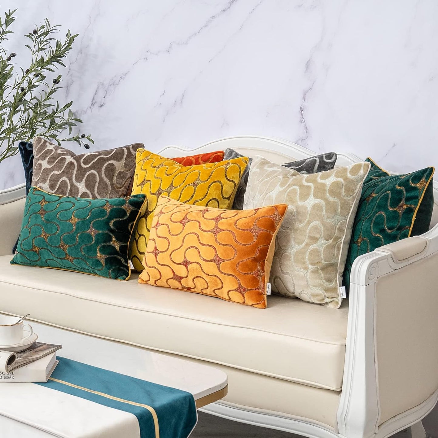 Yangest Green Square Throw Pillow Cover Wavy Velvet Cushion Cover Modern Zippered Pillowcase for Sofa Couch Bedroom Living Room Chair, 18 x 18 Inch