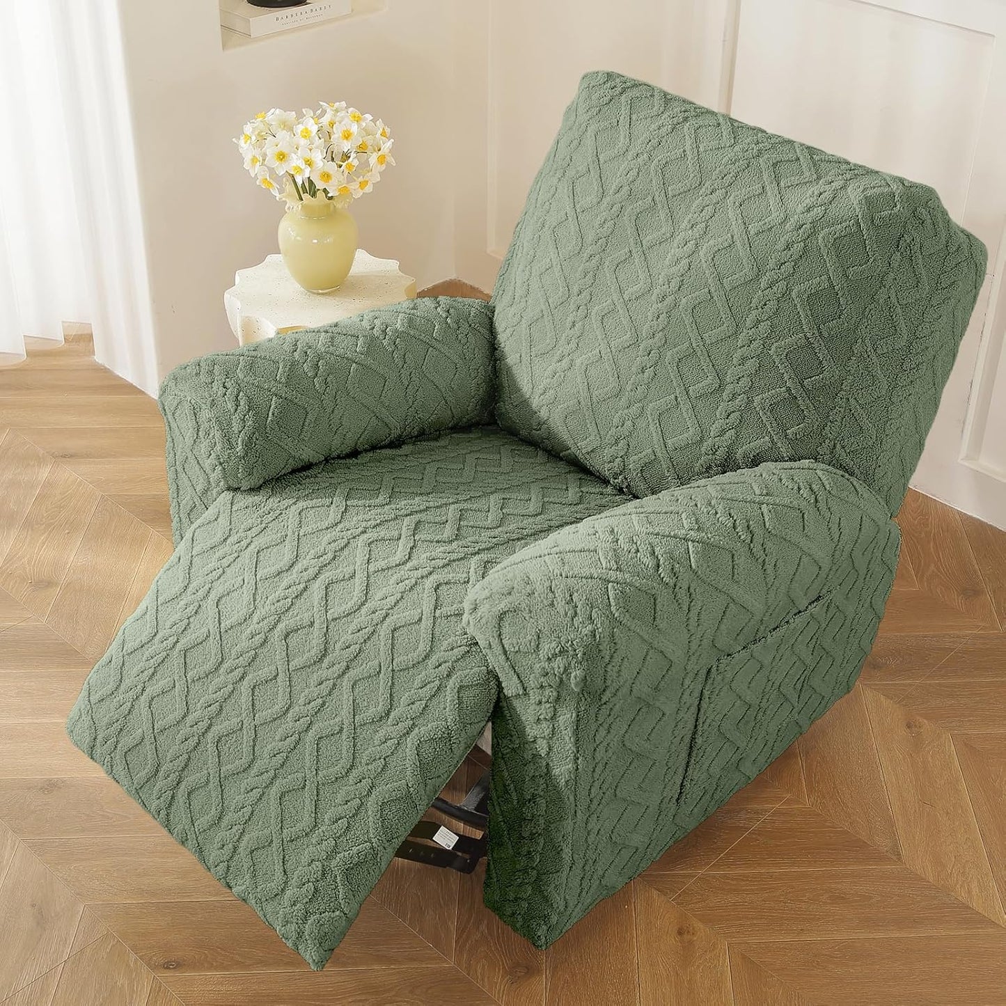 vctops Christmas Green 4 Pieces Geometric Jacquard Plush Recliner Slipcovers Soft Fuzzy Fluffy Sofa Couch Cover Anti-Slip Furniture Protector with Elastic Bottom for Kids Cats Dogs(Green,1 Seat)