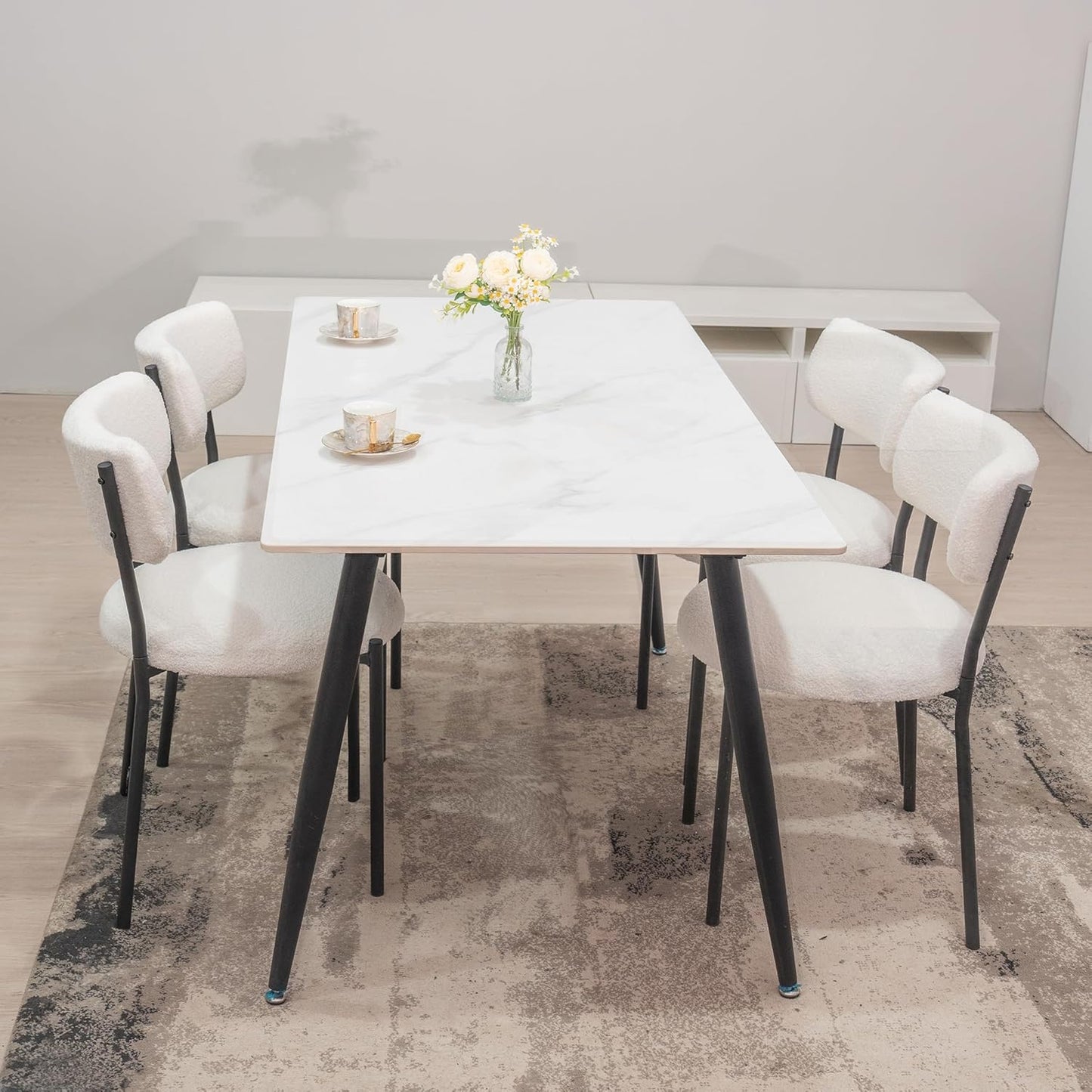 AWQM Dining Chairs Set of 2, Mid-Century Modern Kitchen Dining Room Chairs, Boucle Dining Chairs with Black Metal Legs for Kitchen, Living Room, White