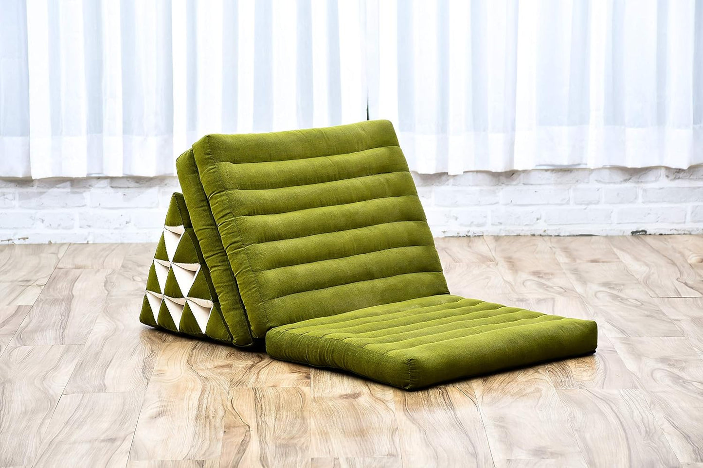 Leewadee - Comfortable Japanese Floor Mattress - Thai Floor Bed with Triangle Cushion - Futon Mattress - Thai Massage Mat, 67 x 21 inches, Green, Kapok Filling