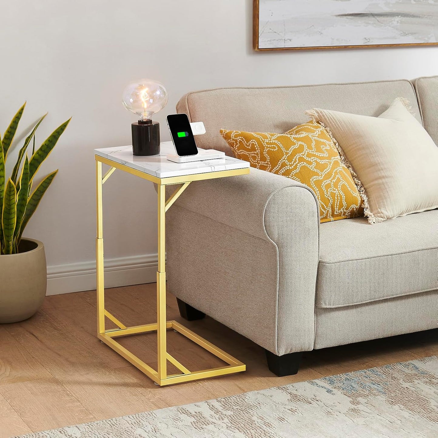 C-Shaped End Table, Small Sofa Table with Metal Frame, Adjustable Height Side Table for Couch, Living Room, Bedroom, Bedside (Gold, Medium)