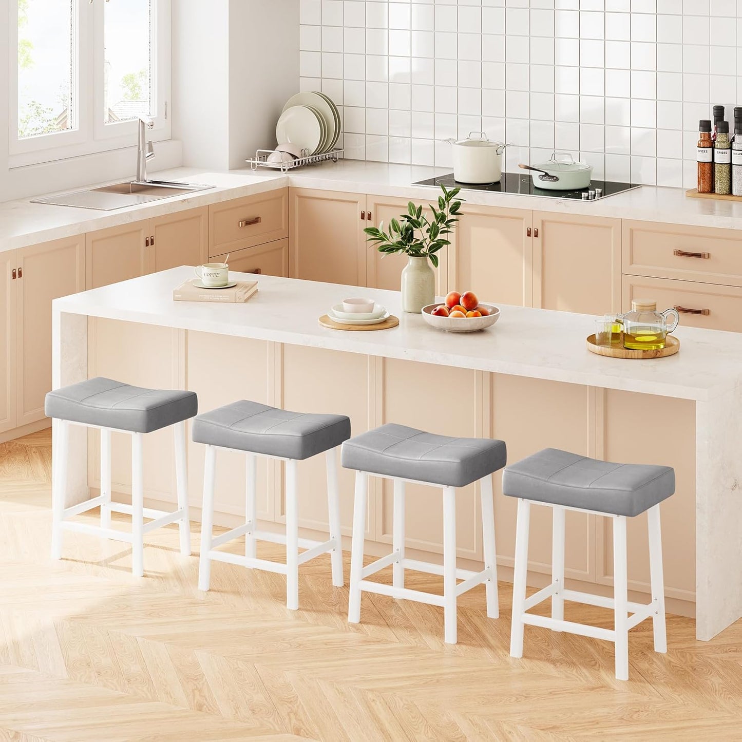 GarveeHome Counter Height Bar Stools Set of 4, 24 Inch Barstools for Kitchen Island Counter, Upholstered Padded Saddle Chairs with Curved Cushion, Easy Assembly, Grey
