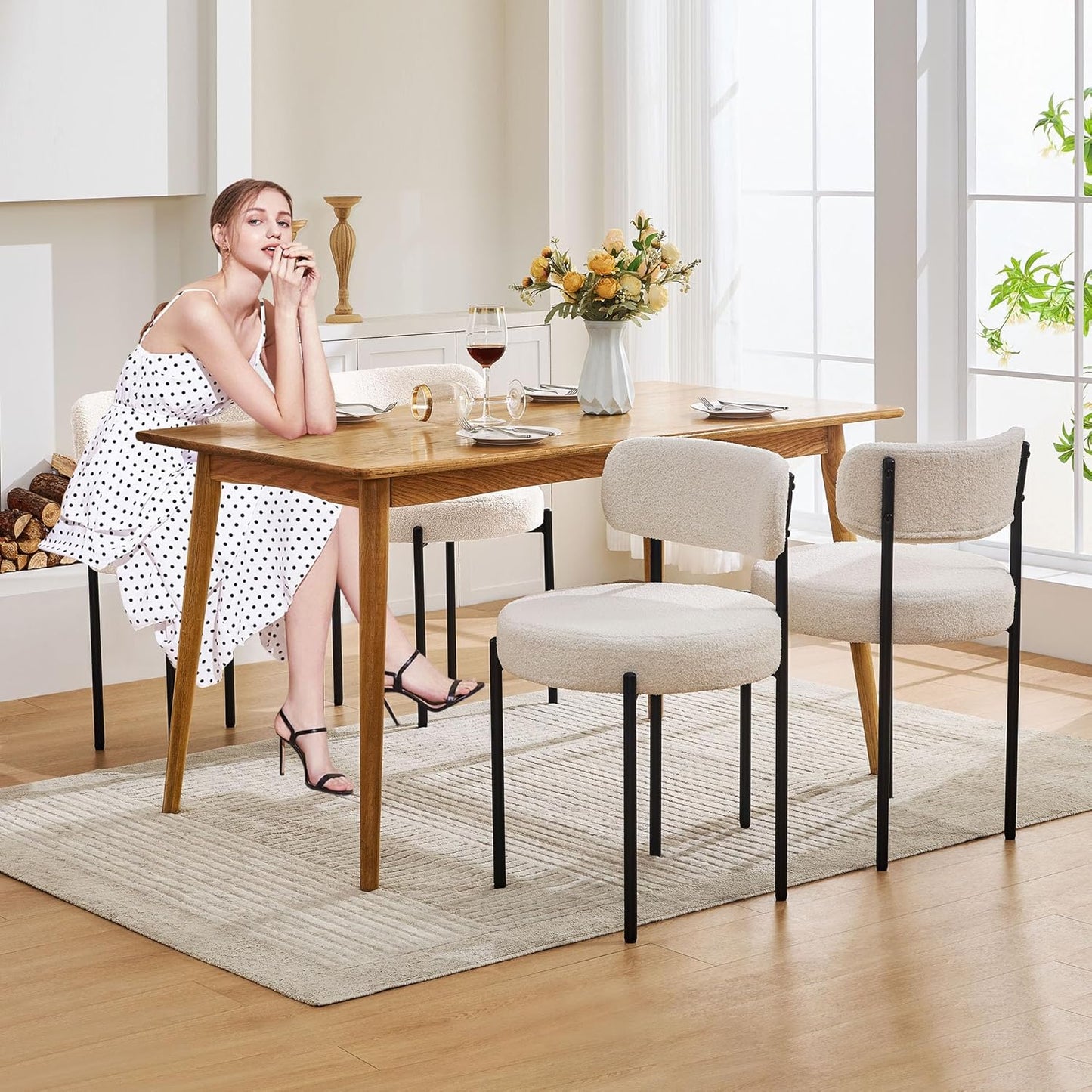 Dining Chairs Set of 6, White Boucle Dining Chair, Curved Backrest Upholstered Dining Room Chairs with Black Metal Legs, Mid Century Modern Dining Chairs for Kitchen, Living Room, White