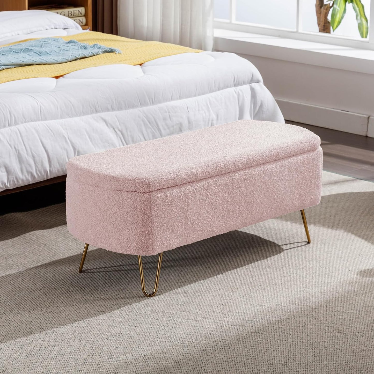 Storage Ottoman for End of Bed with Gold Metal Legs,Modern Faux Fur Entryway Bench Upholstered Padded,for Living Room Bedroom Pink