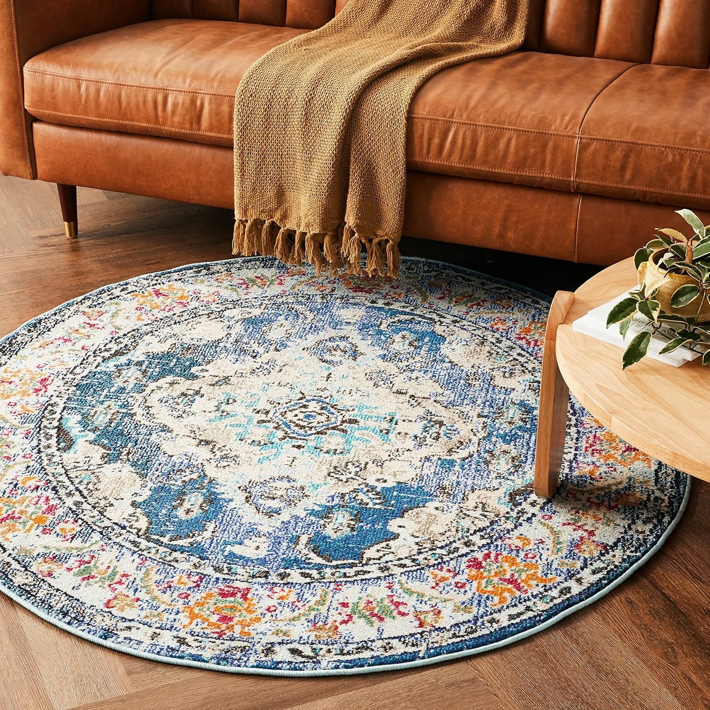 SAFAVIEH Monaco Collection Area Rug - 5' Round, Navy & Light Blue, Boho Chic Medallion Distressed Design, Non-Shedding & Easy Care, Ideal for High Traffic Areas in Living Room, Bedroom (MNC243N)