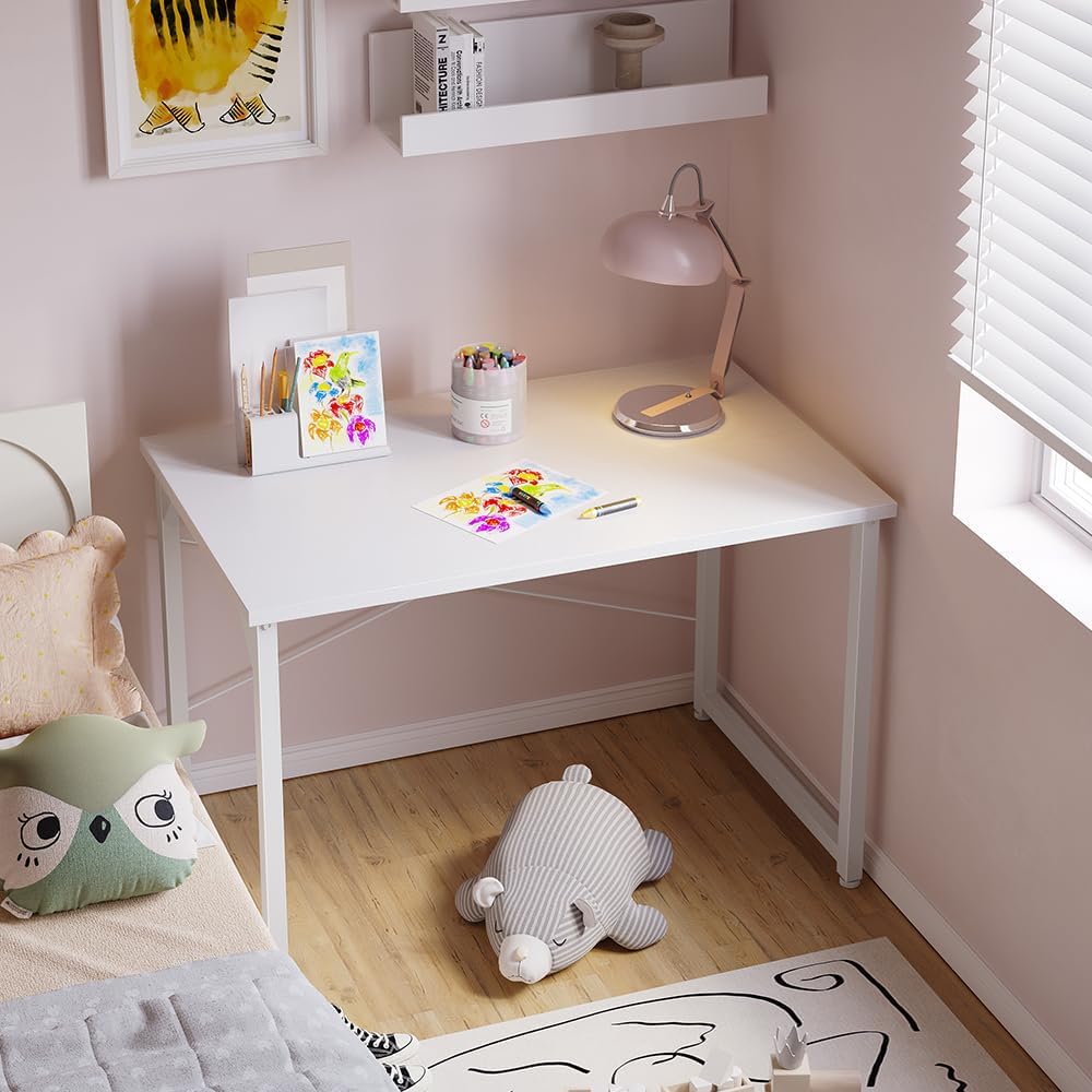 Cubiker Computer Desk, 32 inch Small Home Office Desk for Small Spaces, Modern Simple Style for Home, Office, Pure White