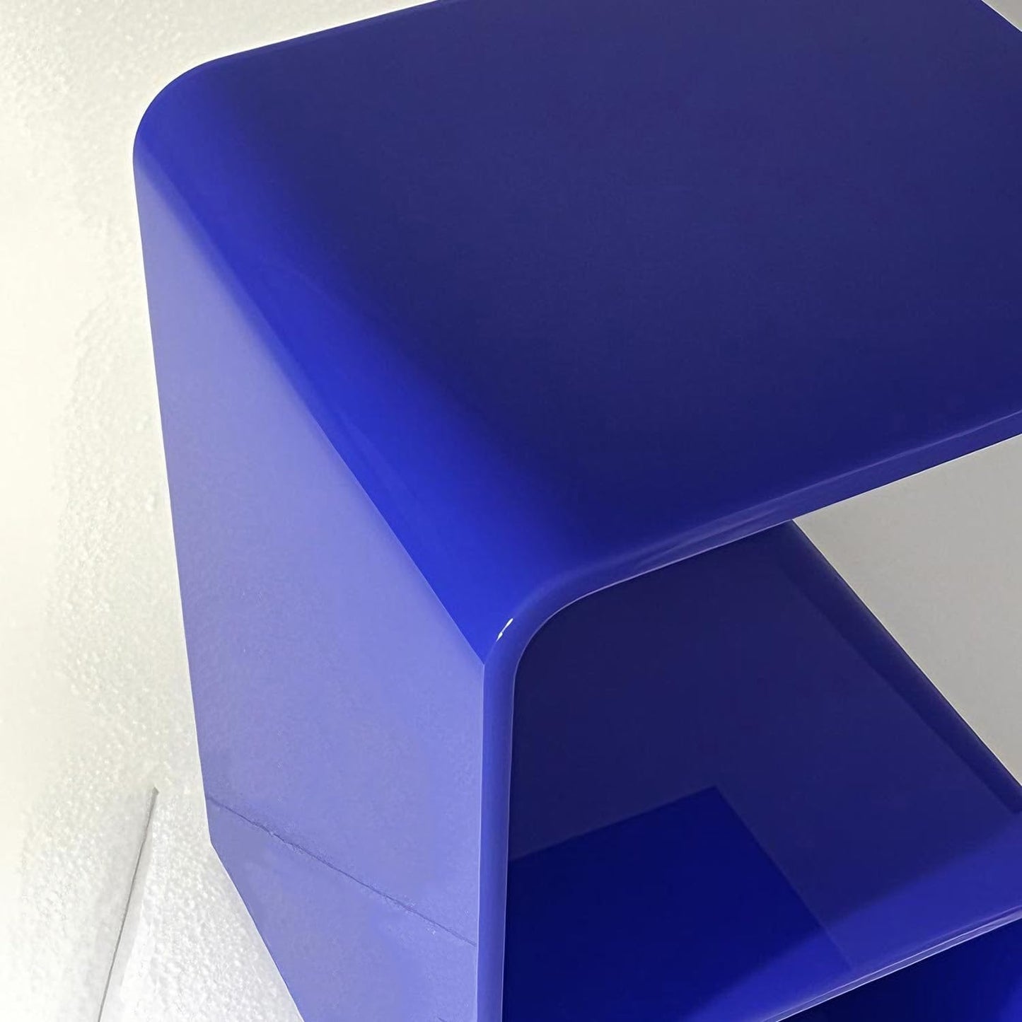 Acrylic End Table for Nightstand,21" H C-Shaped End Table for Living Room,Bathroom,Bedside Table for Bedroom.Side Tables for Living Room for Small Spaces