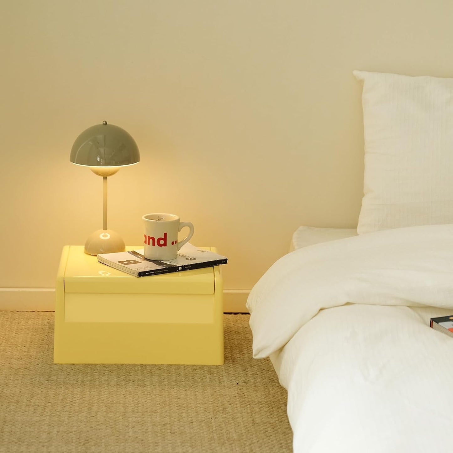 Nightstand Bedside with Storage Space, Multifunctional Colorful Plastic End Table Small Side Table for Bedroom, Dorm and Small Spaces, Easy Assembly(14.7" D x 11.8" W x 15.8" H, Yellow)