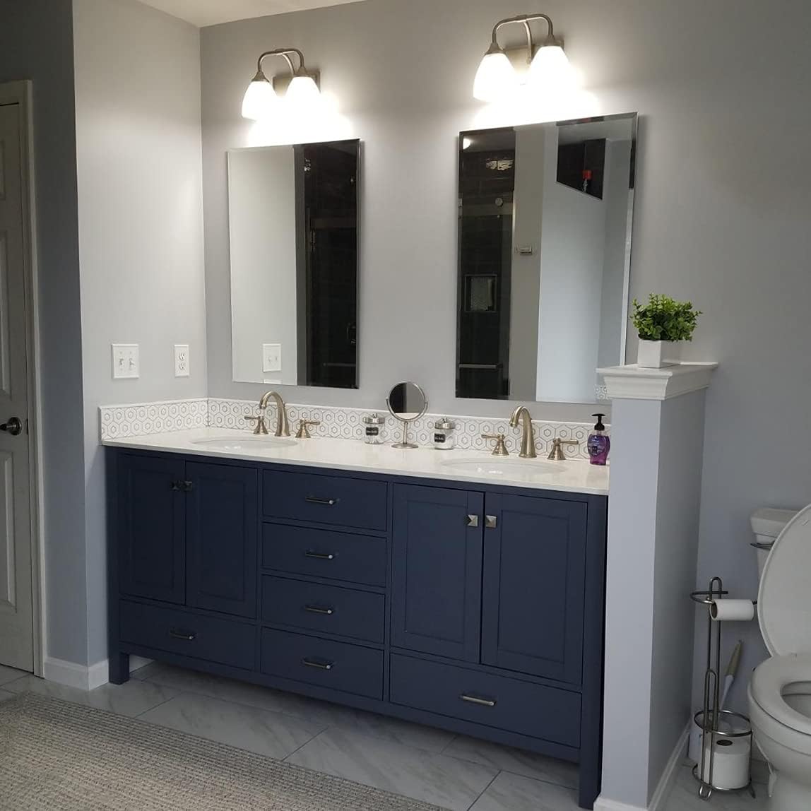 KOHROS Bathroom Mirror 20” x 28" Frameless Rectangle Bathroom Vanity Mirror w/Polished Edge Beveled Mirror for Hallway Entryway Dressing Room (Silver)