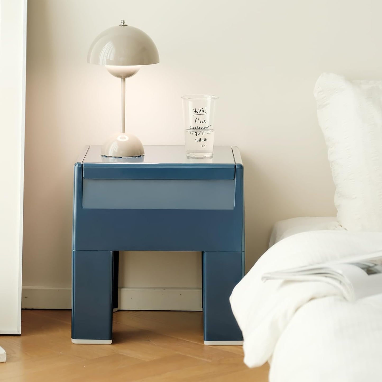 Nightstand Bedside Table with Storage Space, Multifunctional Colorful Plastic End Table Small Side Table for Bedroom, Dorm and Small Spaces, Easy Assembly(14.7" D x 11.8" W x 15.8" H, Blue)