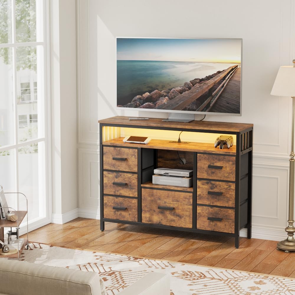 7 Drawer Dresser TV Stand with Power Outlets and LED Lights, Entertainment Center with Open Shelf, Media Console for 50“ TV, Dresser for Bedroom (Brown)