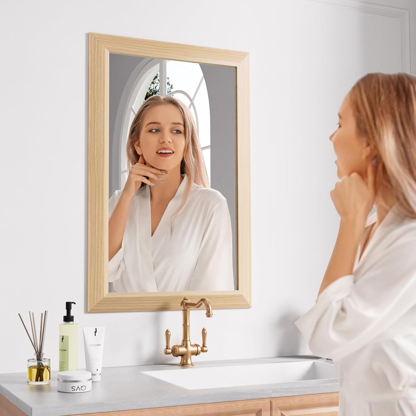 Amorho 20X30 Inch Bathroom Mirror for Wall, Oak Wood Grain Metal Framed Mirror, Anti-Rust, Hang Horizontally/Vertically, Suitable for Bedroom, Farmhouse, Bathroom, Decorative