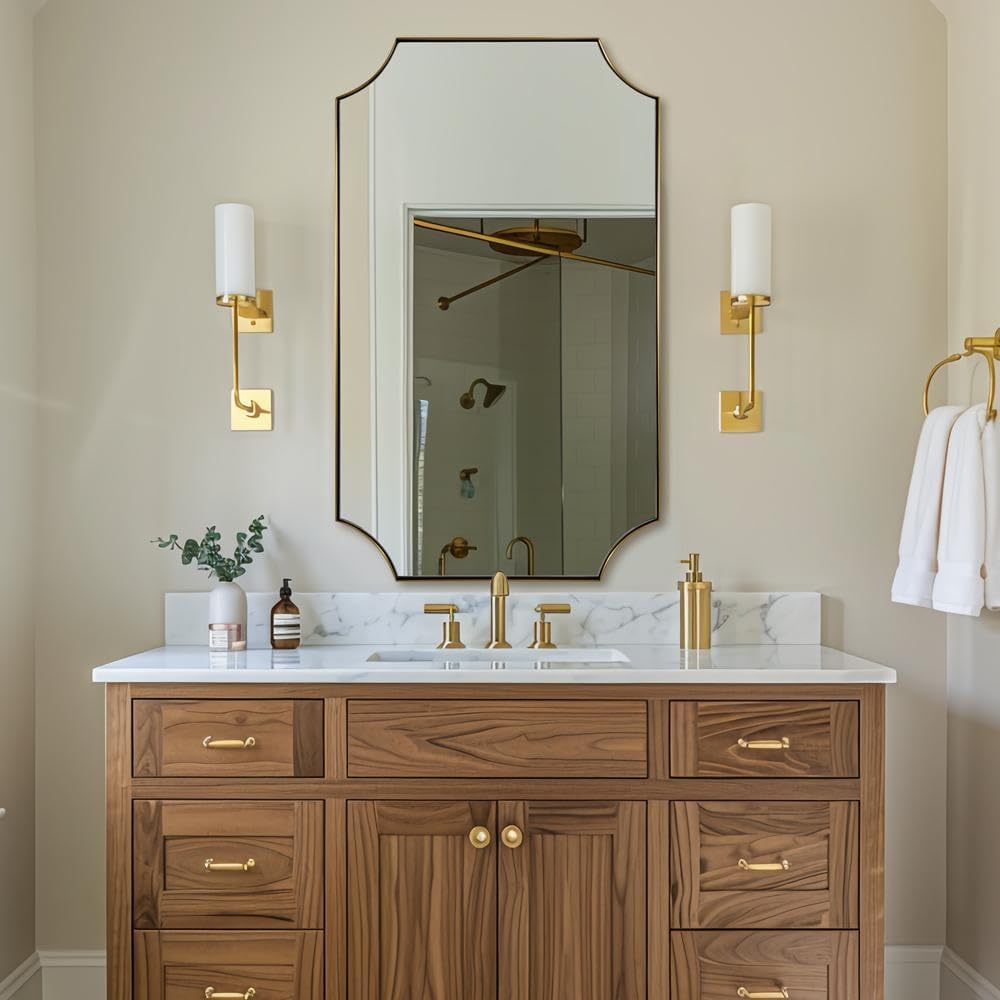 ANDY STAR Gold Scalloped Rectangle Mirror, 24x40 Inch Rectangle Bathroom Mirror, Accent Rectangular Mirror with Scalloped Edge Corner, Brass Bathroom Mirror with Anti-Rust Finish, Horizontal/Vertical