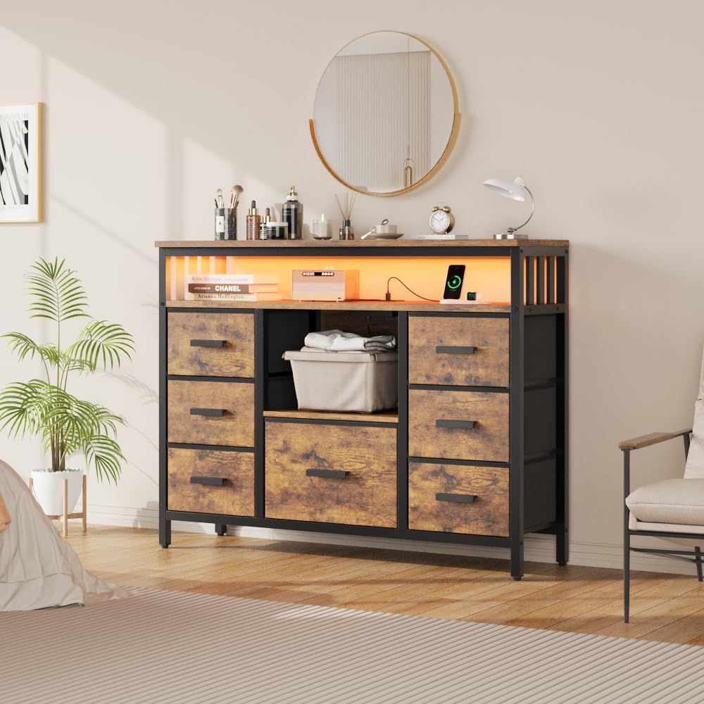 7 Drawer Dresser TV Stand with Power Outlets and LED Lights, Entertainment Center with Open Shelf, Media Console for 50“ TV, Dresser for Bedroom (Brown)