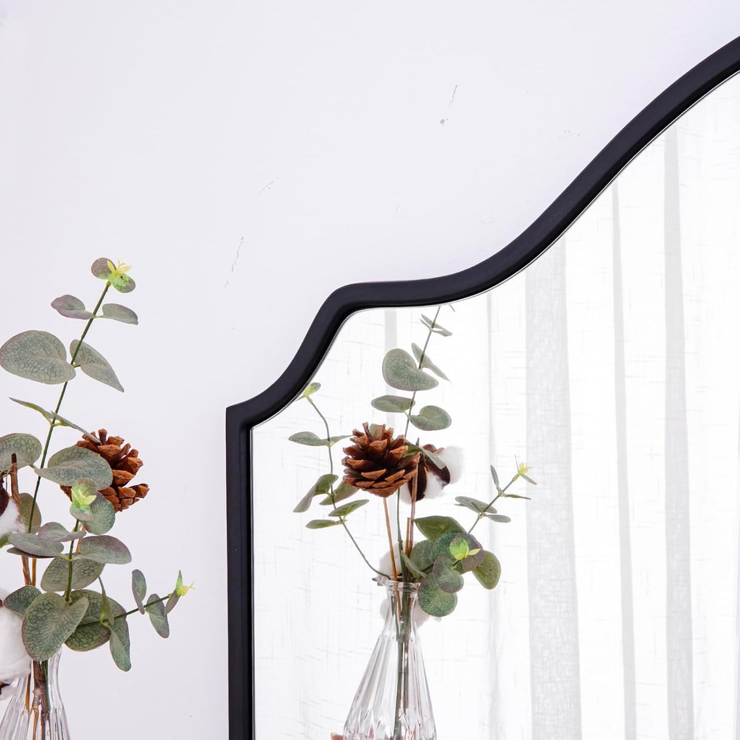 Chende Black Arched Mirror, 36'' x 24'' Decorative Wall Mirror with Wooden Frame, Modern Scalloped Mirror for Entryway, Living Room, Fireplace