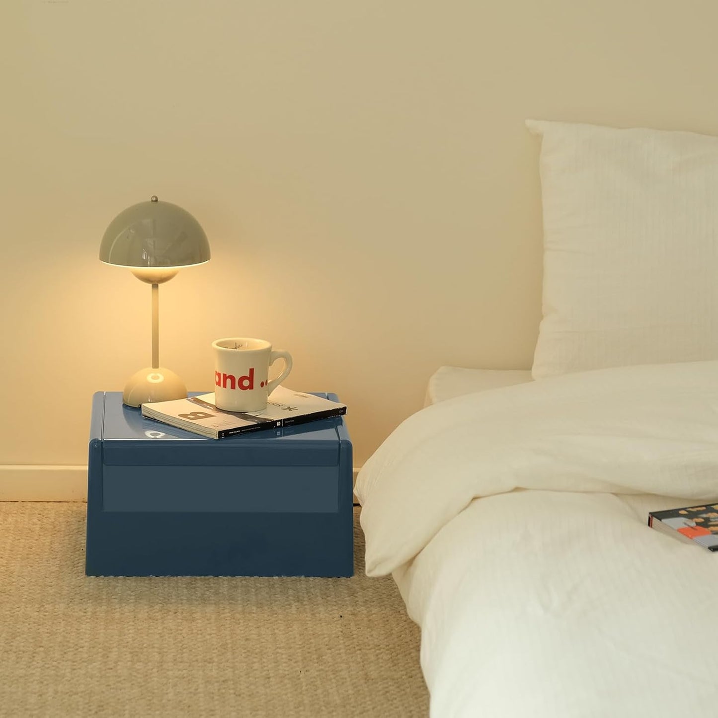 Nightstand Bedside Table with Storage Space, Multifunctional Colorful Plastic End Table Small Side Table for Bedroom, Dorm and Small Spaces, Easy Assembly(14.7" D x 11.8" W x 15.8" H, Blue)