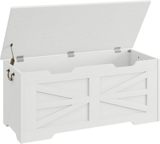 GarveeHome 39.4" Storage Chest, Toy Chest With Lids, Entryway Storage Bench with Safety Hinge, Wooden Storage Trunk, Supports 350 Lb, for Living Room, Bedroom,White