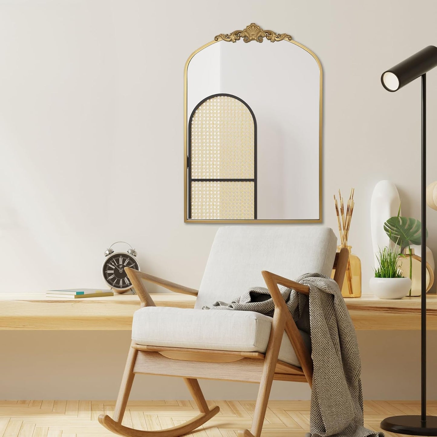 Ruomeng Arched Mirror Traditional Vintage Baroque Inspired Wall Mirror, Gold Wall Mounted Mirror for Entryway Fireplace Hallway Bathroom and Living Room, 24" x 36"