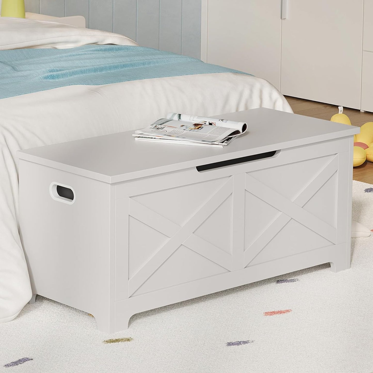 GarveeHome 39.4" Storage Chest, Wooden Storage Bench with Safety Hinges, Easy Assembly, Large Toy Chest for Entryway, Living Room, Bedroom