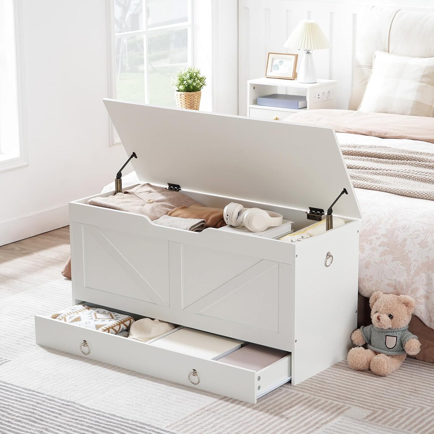 HOOBRO Storage Chest, 39.3" Toy Chest with Drawer, Wooden Storage Bench, Sturdy Entryway Bench Supports 220 lb, Shoe Bench, Safety Hinge, U-Shaped Opening, Easy Assembly, White WT710CW01G1