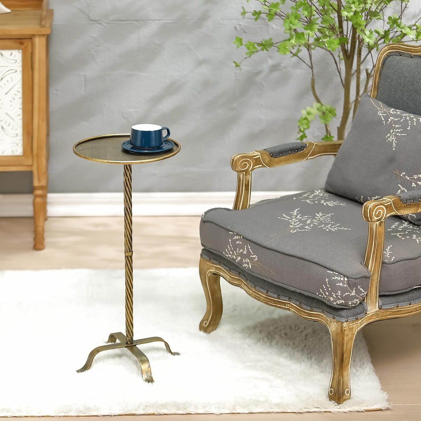 Metal Martini Table, 27.75" Antique Gold Side Table with 4 Legs, Modern Small Round Drink Table for Small Spaces Livng Room Sofa Couch Patio