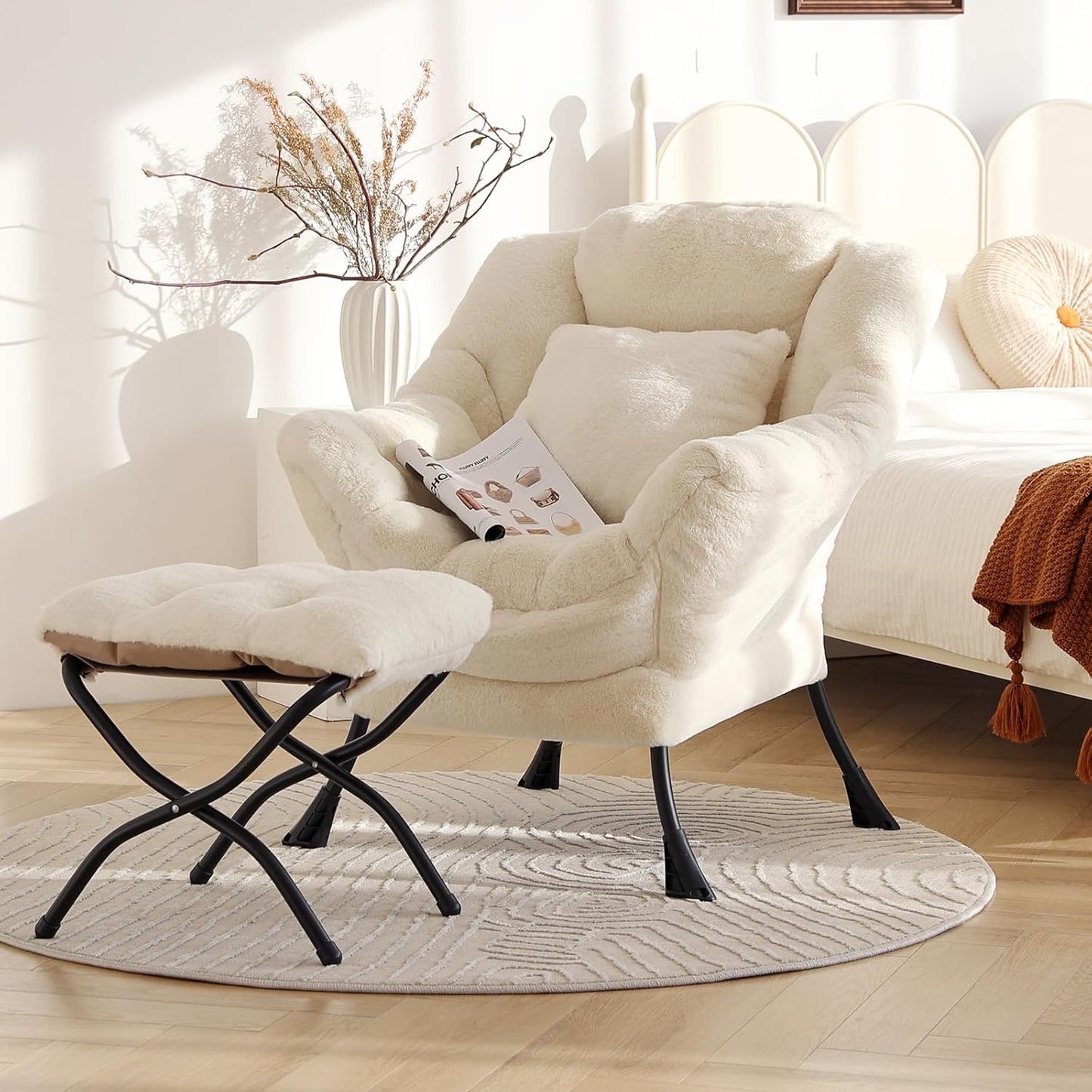 Large Lazy Chair with Ottoman, Accent Reading Chair with a Throw Pillow, Cozy Lounge Chair with Armrest, Leisure Sofa Chair for Living Room, Bedroom, Dorm, Plush Ivory