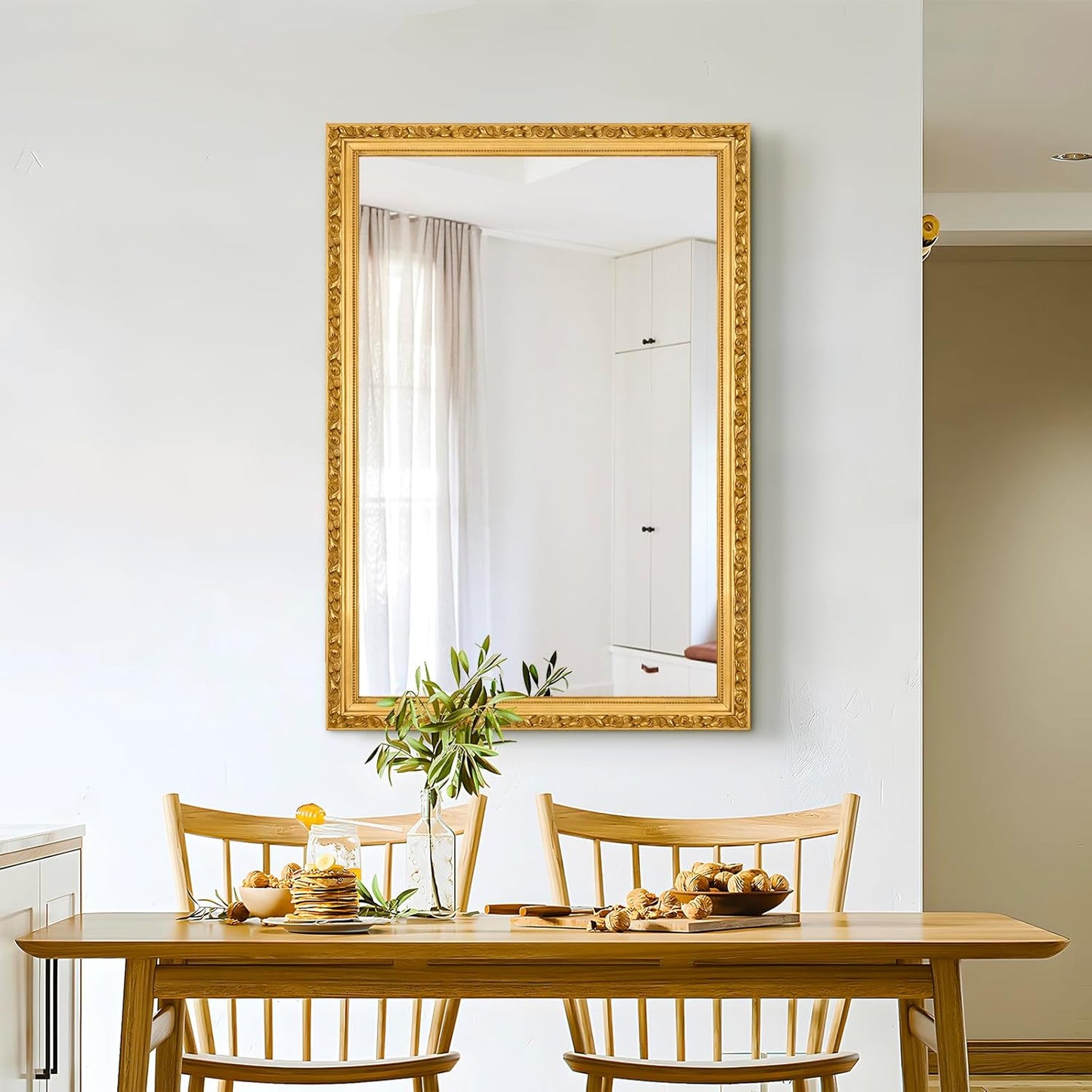 Gold Vintage Mirror, Traditional Antique Wall Mirrors with Ornate Gold Frame, Bathroom Decorative Mirrors for Wall Decor, 39.7'' x 27.9''