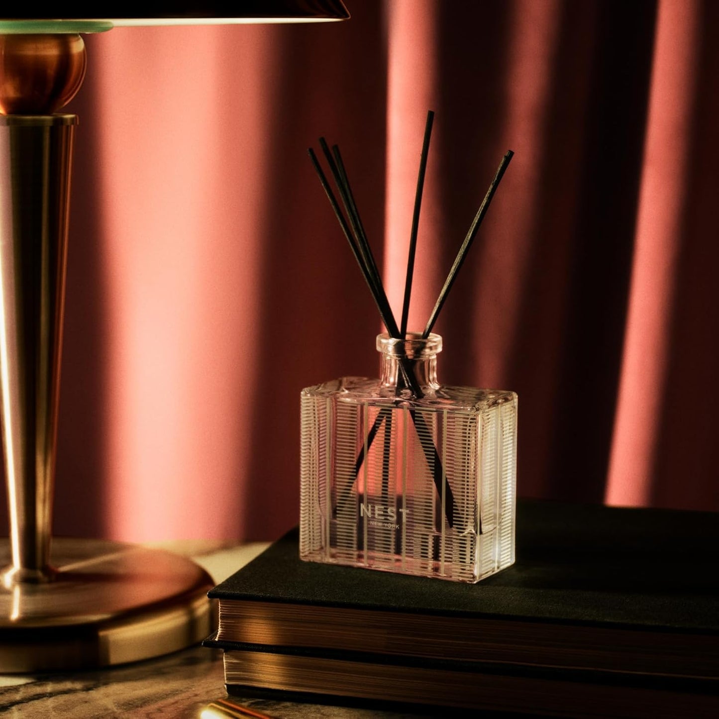 NEST New York Reed Diffuser, Rose Noir & Oud - 5.9 fl oz - Fragrance for Up to 90 Days - Reusable, Refillable Glass Holder - Includes 8 All-Natural Reed Sticks - Flame Free