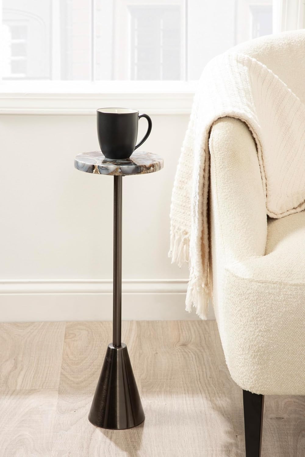 Kate and Laurel Sitara Modern Coastal Round Drink Table, 8 x 8 x 23, Blue Agate and Silver, Unique Circle Stone Mini Table for Use as Bathroom Accent Table or Pedestal Martini Tabl