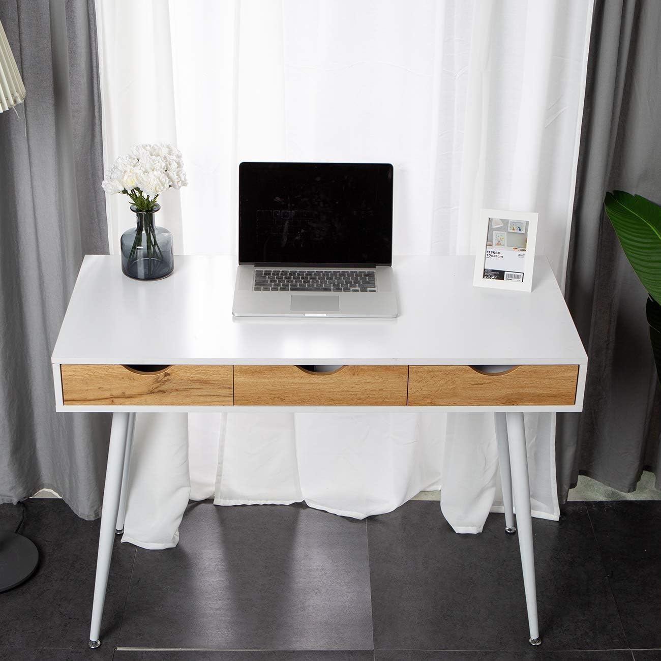 Need White Desk with Storage Desk Drawer Dressing Table,Writing Computer Desk Modern with 3 Drawers, Makeup Vanity Table GCBG1016-ND
