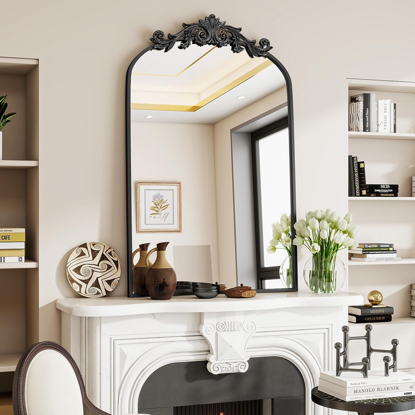 Vintage Arched Bathroom Mirror, 24x36 Inch Retro Wall Mounted Vanity Mirror with Carved Pattern Top and Metal Frame, Black Decorative Mirror for Hanging or Leaning