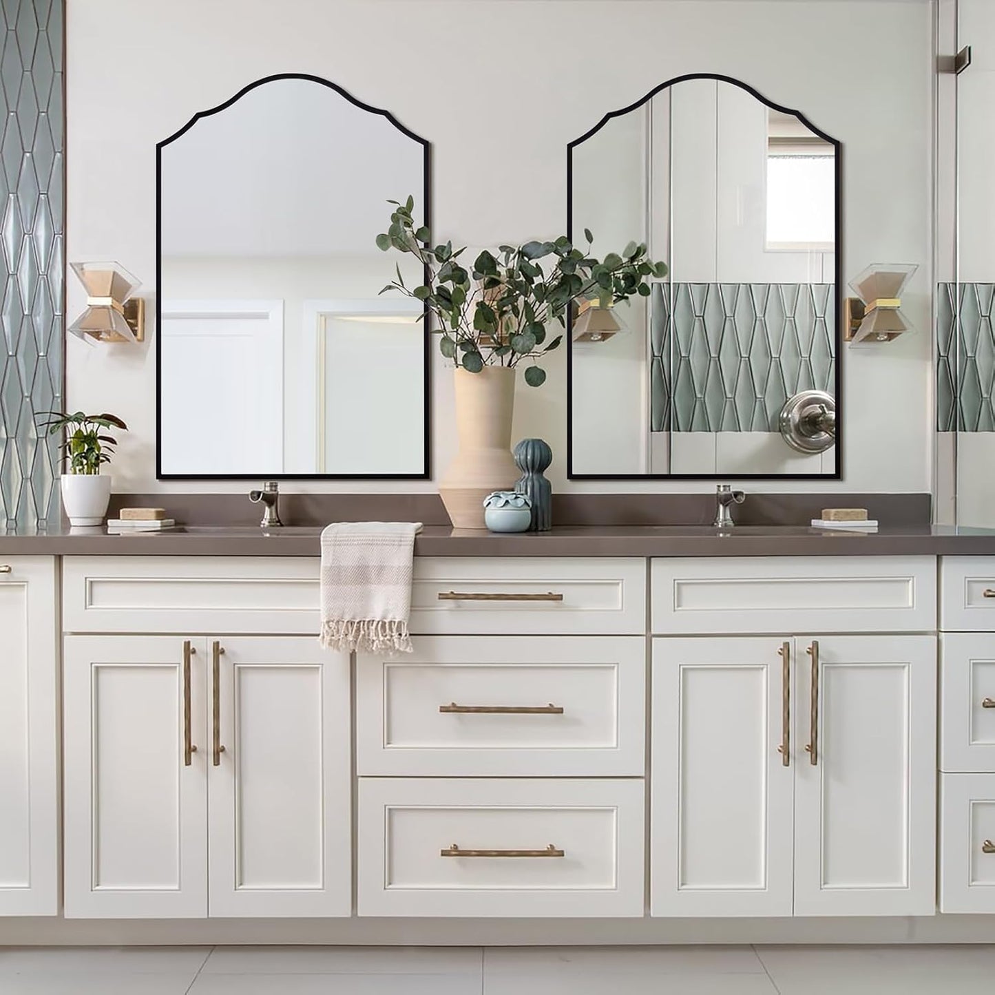 Arched Mirror Wall Decor, 36"x24" Large Vanity Mirror for Wall with Antique Black Metal Frame, Scalloped Entryway Mirror, for Bathroom, Living Room, Bedroom