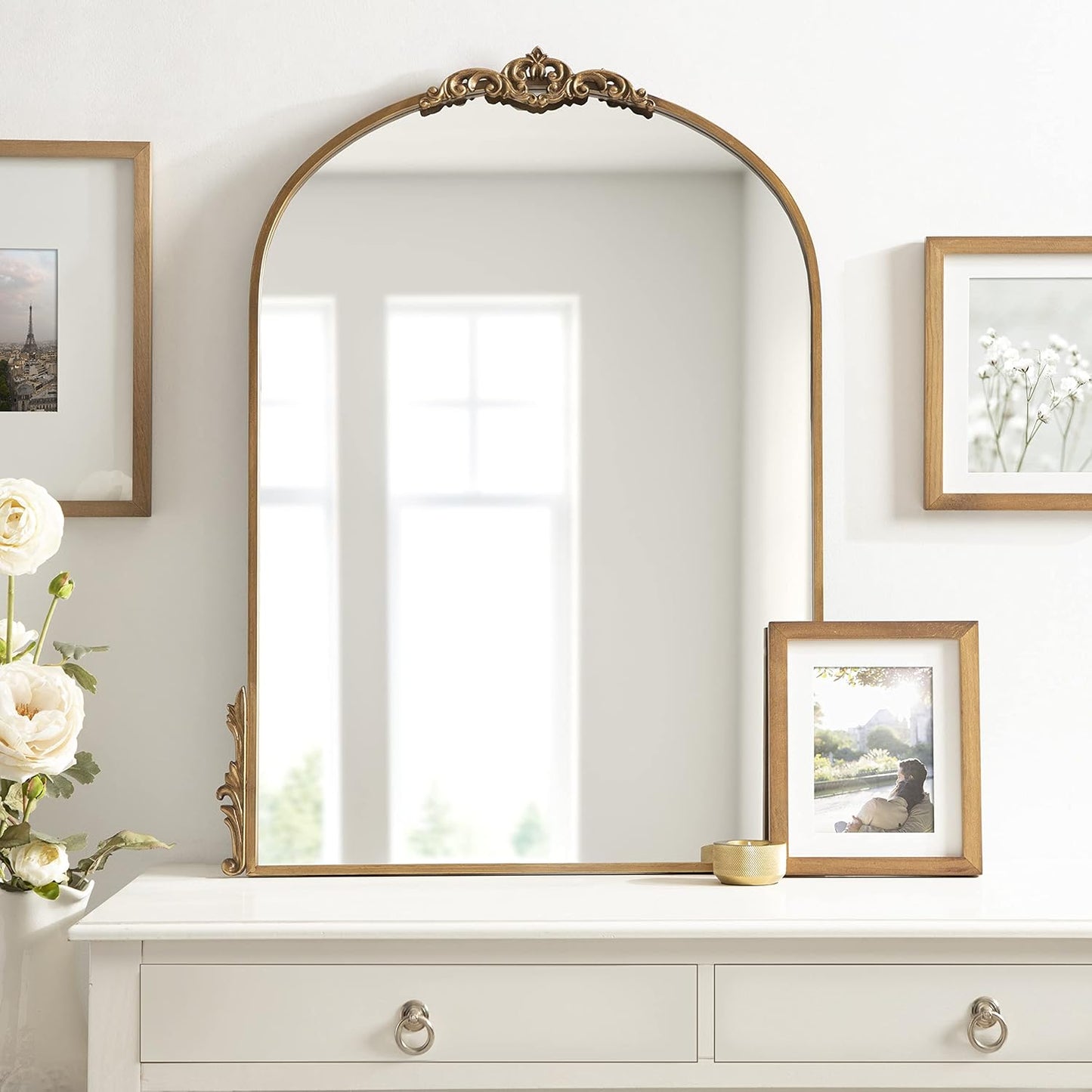 Kate and Laurel Myrcelle Traditional Arched Mirror; 25 x 33; Gold; Decorative Large Arch Mirror with Ornate Garland Detailing Along The Crown and Edges of The Frame