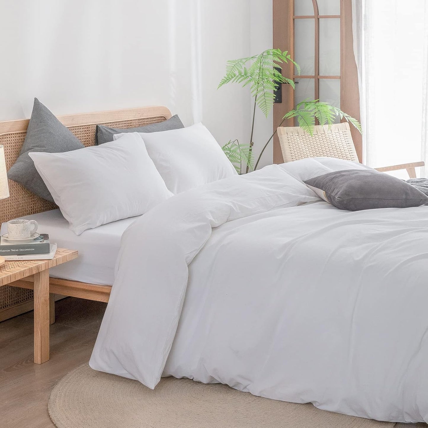 BESTOUCH Duvet Cover Set 100% Washed Cotton Linen Feel Super Soft Comfortable Chic Lightweight 3 PCs Home Bedding Set Solid Bright White Queen