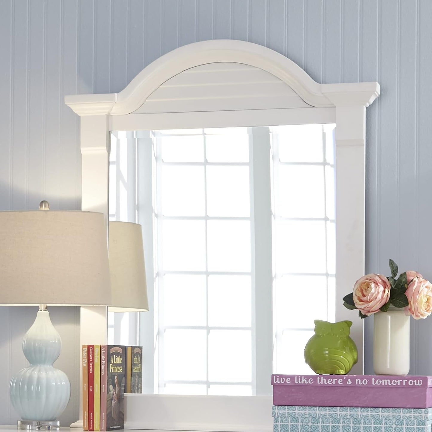LIBERTY FURNITURE INDUSTRIES, INC. Summer House Small Mirror