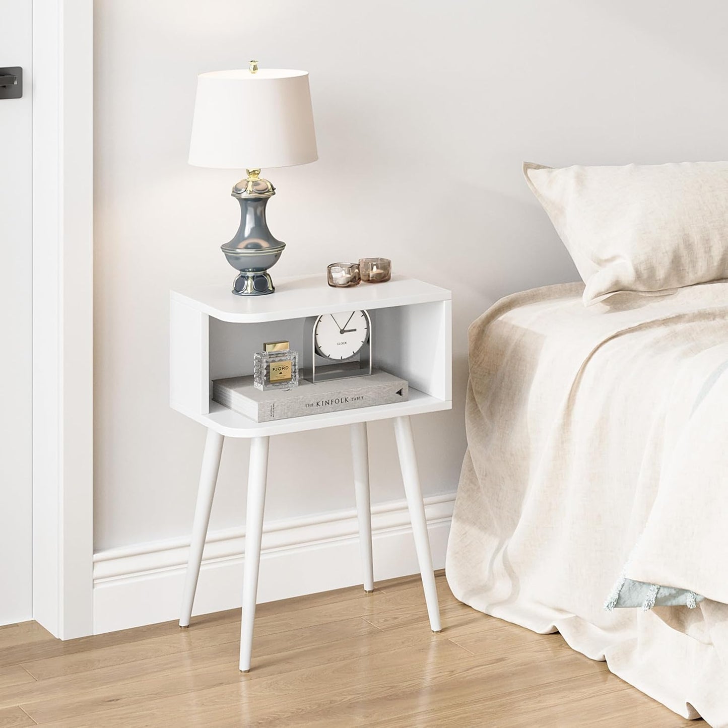 White Nightstand Set of 2, Small Bed Side Table for Small Spaces, Mid Century Modern Nightstand End Table with Open Storage, Side Table for Bedroom Living Room, MLBZ20W-2