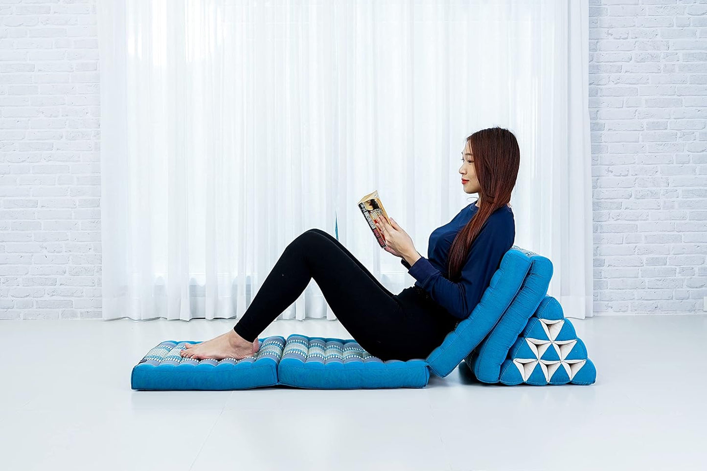 Leewadee Comfortable Japanese Floor Mattress - Thai Floor Bed with Triangle Cushion - Futon Mattress - XL Extra Long Thai Massage Mat, 89 x 20 inches, Light Blue, Kapok Filling