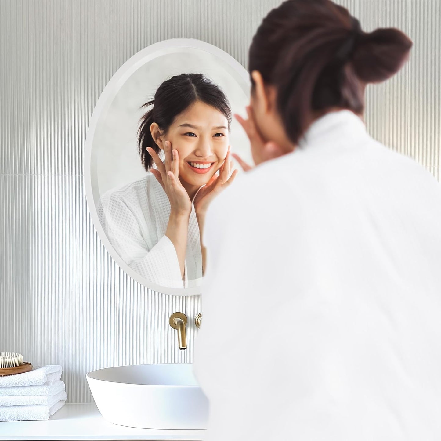 OVALCREST - Oval Wooden Beveled Wall Mirror for Home Decor, Bathroom, Vanity, Bedroom, Living Room, Hallway - London Style (Linen White) 13.1 x 17.1