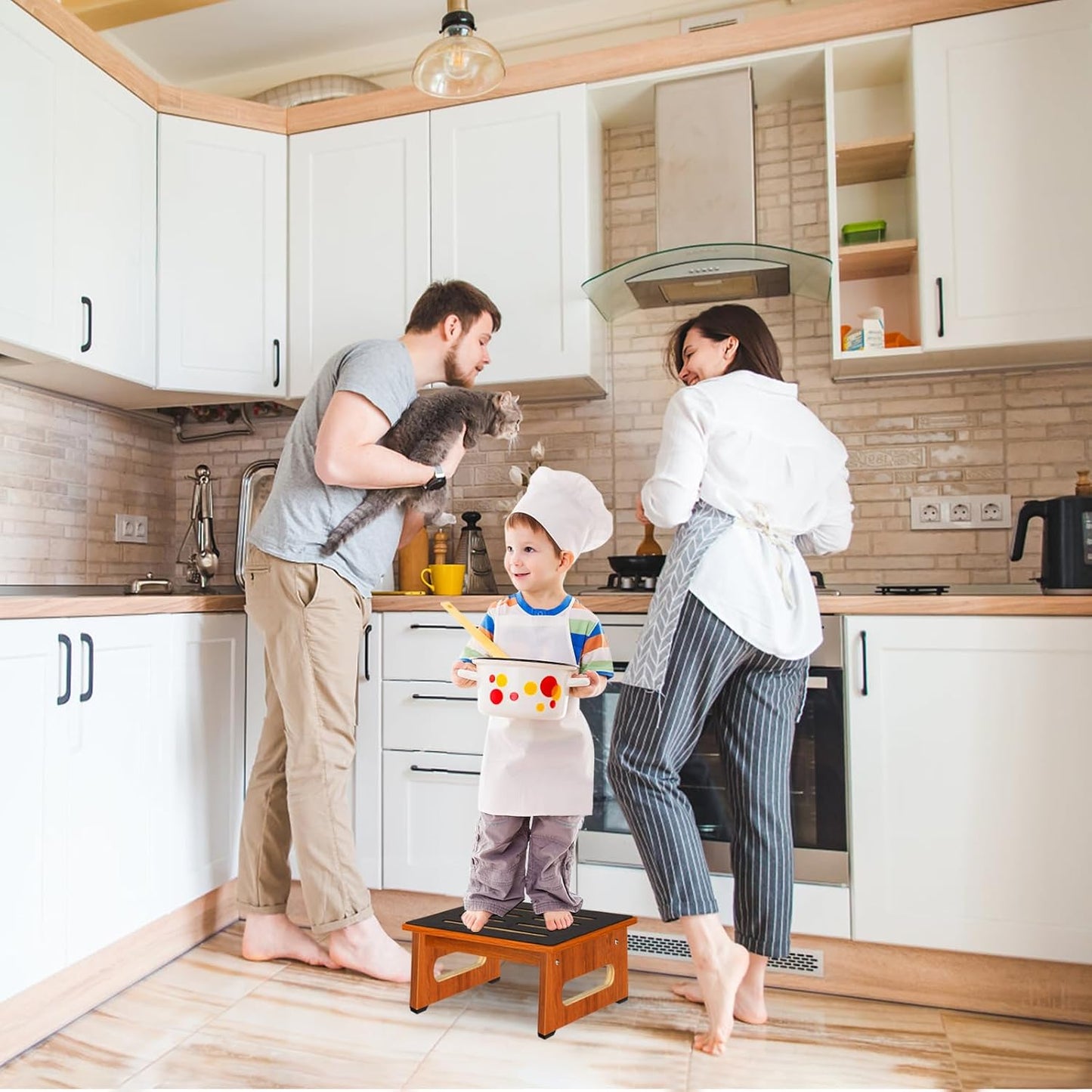 One Step Stool for Bed, Wooden Step Stool with Non-Slip Feet, 450 LBS Capacity Stepping Stool for Adults Seniors, Bedside Steps for High Beds, Bathroom Kitchen Bedroom, Easy to Assemble, Rustic Brown