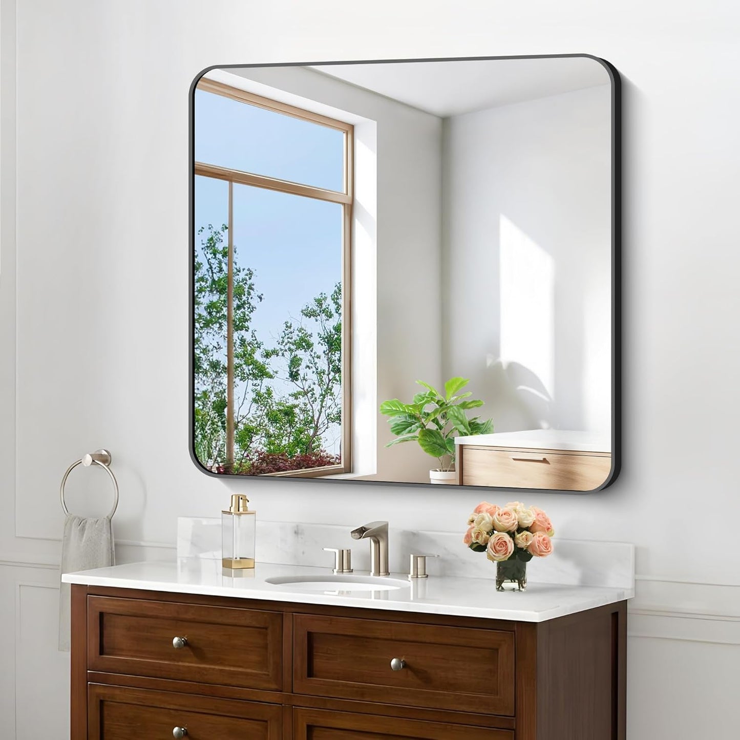 Black Bathroom Mirrors for Wall, 30"x30" Square Mirror, Rounded Corner Metal Frame Wall Mirror, Bathroom Vanity Mirror for Bedroom Living Room Entryway Horizontal Or Vertical Mounting