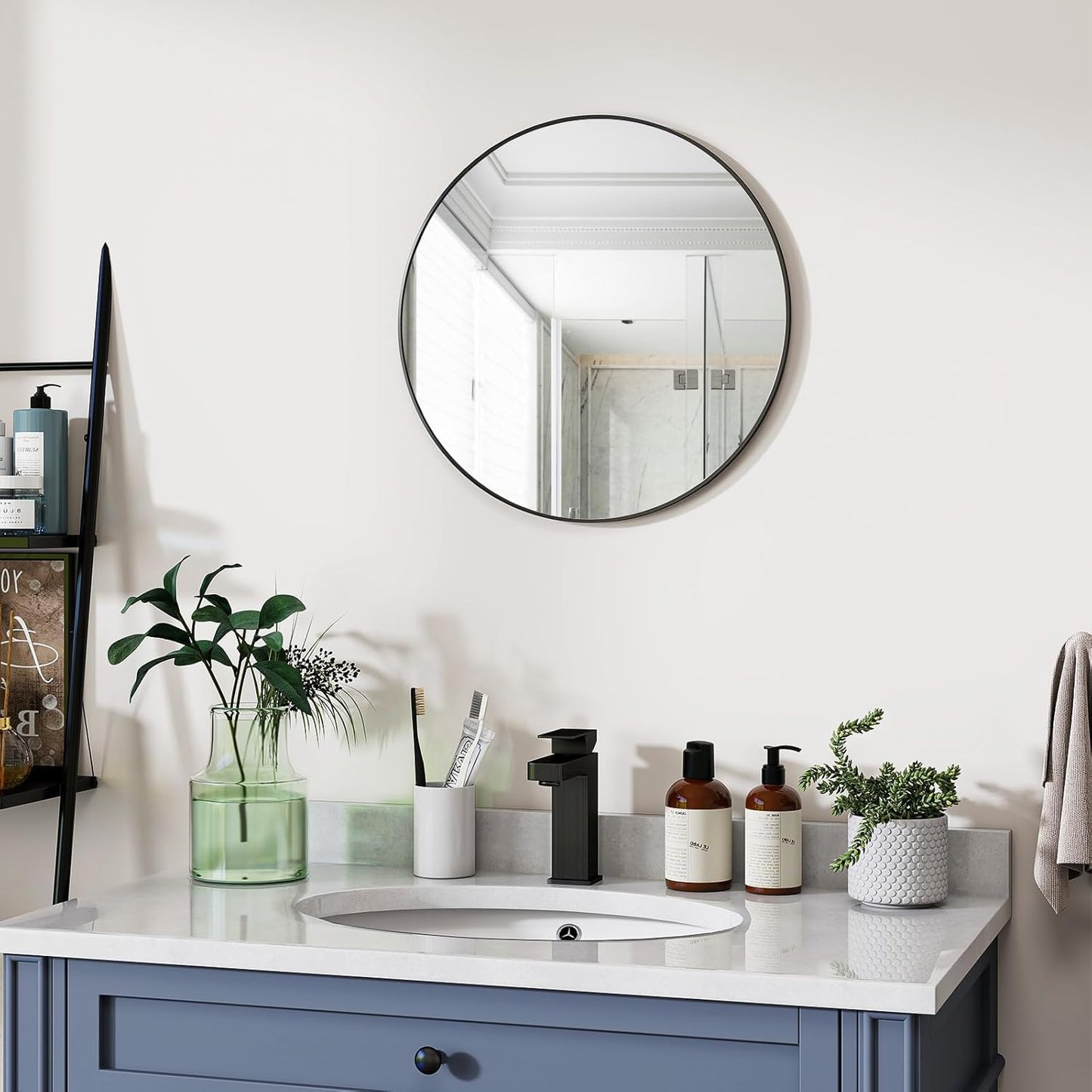 Black Round Bathroom Mirror, 20 inch Circle Wall Mounted Hanging Mirror with Simple Modern Circular Metal Frame for Hallway, Entryway, Living Room, Black Frame